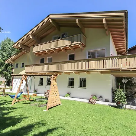 Auszeit * ザールフェルデン・アム・シュタイナーネン・メアー