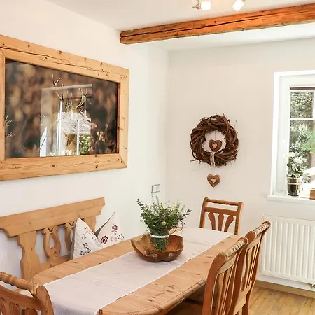 Auszeit アパート ザールフェルデン・アム・シュタイナーネン・メアー